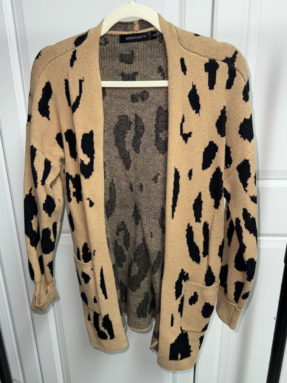 Women's Leopard Print Open Front Cardigan Sweater with Pockets